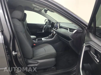 2025 Toyota RAV4 XLE - miniatura 8