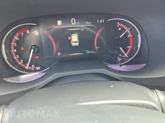 2025 Toyota RAV4 XLE - miniatura 12