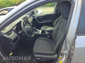 2025 Toyota RAV4 XLE - miniatura 7