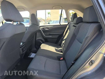 2025 Toyota RAV4 XLE - miniatura 10