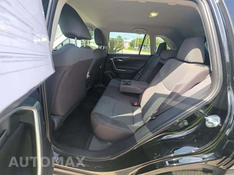 2025 Toyota RAV4 XLE - miniatura 10