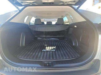 2025 Toyota RAV4 XLE - miniatura 15