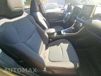 2025 Toyota RAV4 XLE - miniatura 19