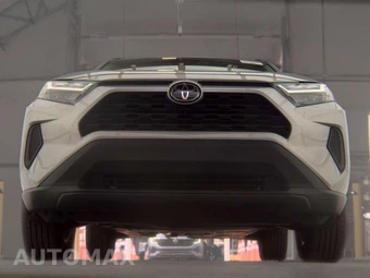 2025 Toyota RAV4 XLE - miniatura 3