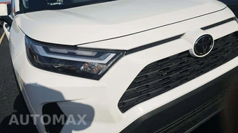 2025 Toyota RAV4 XLE - miniatura 25