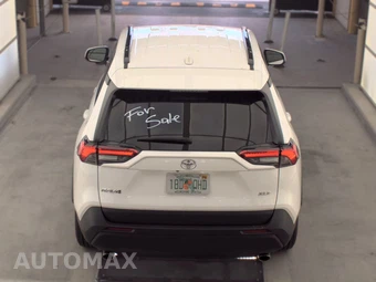 2025 Toyota RAV4 XLE - miniatura 6