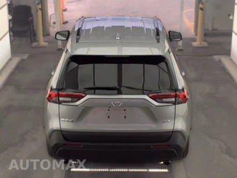 2025 Toyota RAV4 XLE - miniatura 6