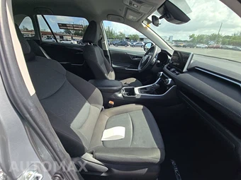 2025 Toyota RAV4 XLE – miniatura 14