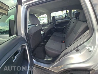 2025 Toyota RAV4 XLE – miniatura 19