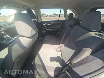 2025 Toyota RAV4 XLE – miniatura 13