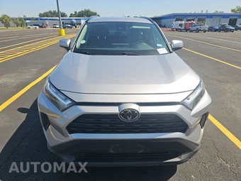 2025 Toyota RAV4 XLE – miniatura 2