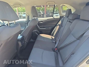 2025 Toyota RAV4 XLE - miniatura 19