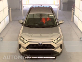 2025 Toyota RAV4 XLE - miniatura 2