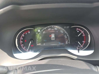2025 Toyota RAV4 XLE – miniatura 6