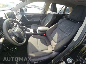 2025 Toyota RAV4 XLE – miniatura 12