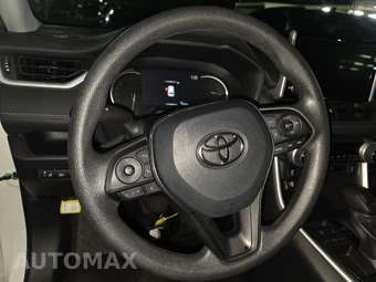 2025 Toyota RAV4 XLE – miniatura 16