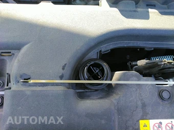 2025 Toyota RAV4 XLE – miniatura 24