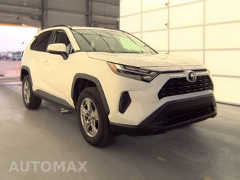 2025 Toyota RAV4 XLE – miniatura 4