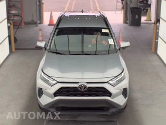 2025 Toyota RAV4 XLE - miniatura 2