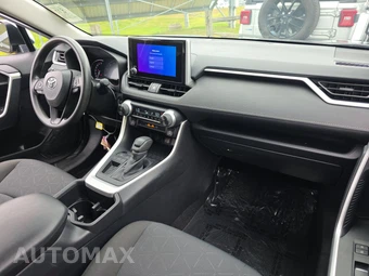 2025 Toyota RAV4 XLE - miniatura 8