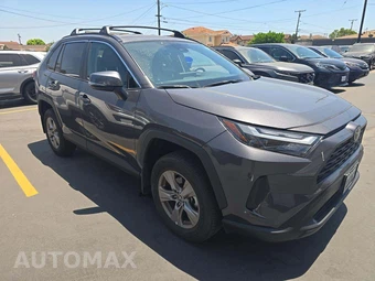 2025 Toyota RAV4 XLE - miniatura 4