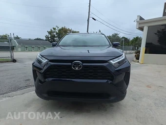 2025 Toyota RAV4 XLE - miniatura 2
