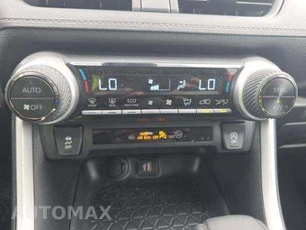 2025 Toyota RAV4 XLE - miniatura 28