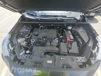 2025 Toyota RAV4 XLE – miniatura 16