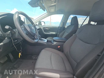 2025 Toyota RAV4 XLE – miniatura 7