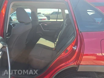 2025 Toyota RAV4 XLE - miniatura 13