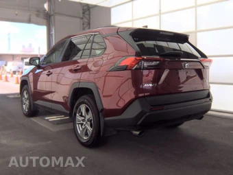 2025 Toyota RAV4 XLE - miniatura 6