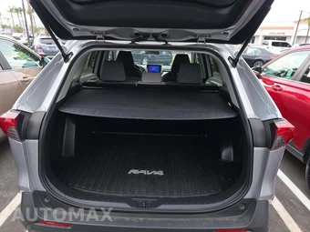 2025 Toyota RAV4 XLE - miniatura 14