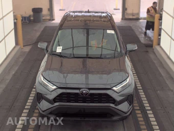 2025 Toyota RAV4 XLE - miniatura 2