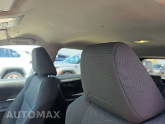 2025 Toyota RAV4 XLE - miniatura 14