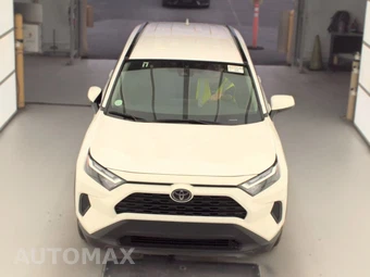 2025 Toyota RAV4 XLE – miniatura 2