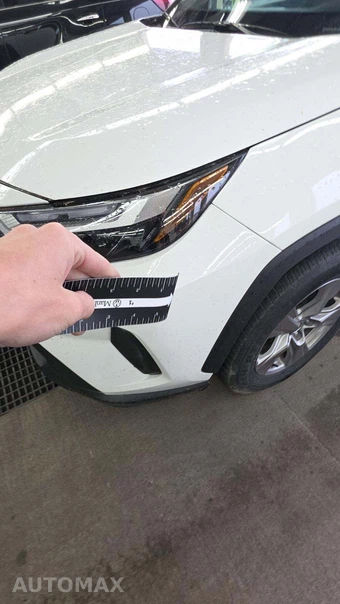 2025 Toyota RAV4 XLE – miniatura 27