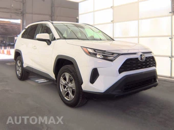 2025 Toyota RAV4 XLE – miniatura 4
