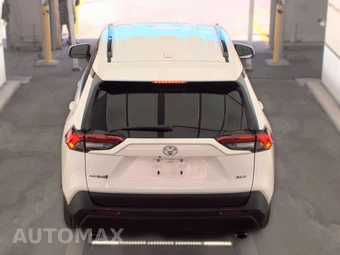 2025 Toyota RAV4 XLE – miniatura 6