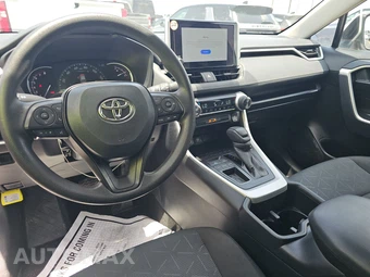 2025 Toyota RAV4 XLE – miniatura 11