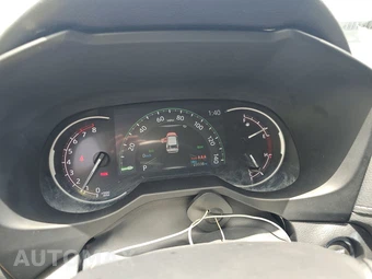 2025 Toyota RAV4 XLE – miniatura 12