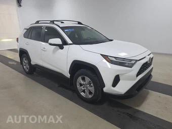 2025 Toyota RAV4 XLE - miniatura 3