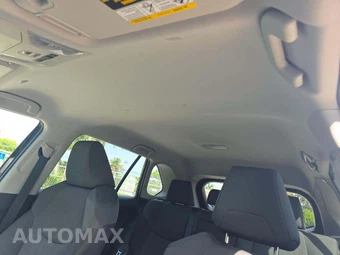 2025 Toyota RAV4 XLE - miniatura 11