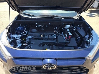 2025 Toyota RAV4 XLE - miniatura 24