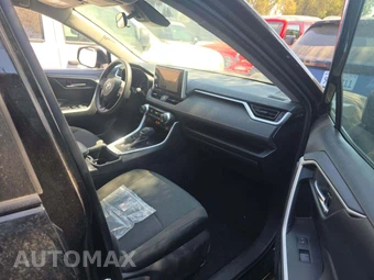 2025 Toyota RAV4 XLE - miniatura 18