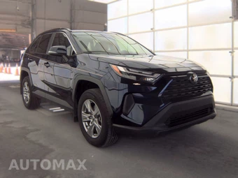 2025 Toyota RAV4 XLE - miniatura 3
