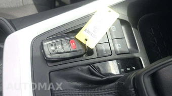 2025 Toyota RAV4 XLE - miniatura 24