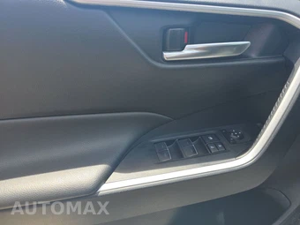 2025 Toyota RAV4 XLE - miniatura 15