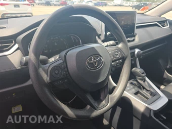2025 Toyota RAV4 XLE - miniatura 16