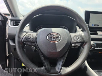 2025 Toyota RAV4 XLE – miniatura 16