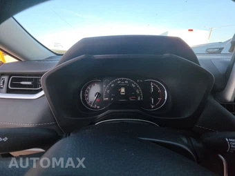 2025 Toyota RAV4 XLE - miniatura 18